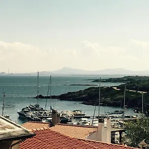 Mare Di Fuori Bed & Breakfast